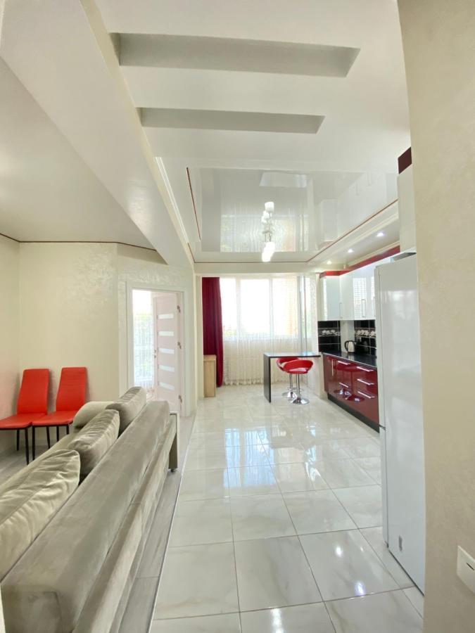 Cozy Two Bedroom Large Apartment Kiszyniów Zewnętrze zdjęcie