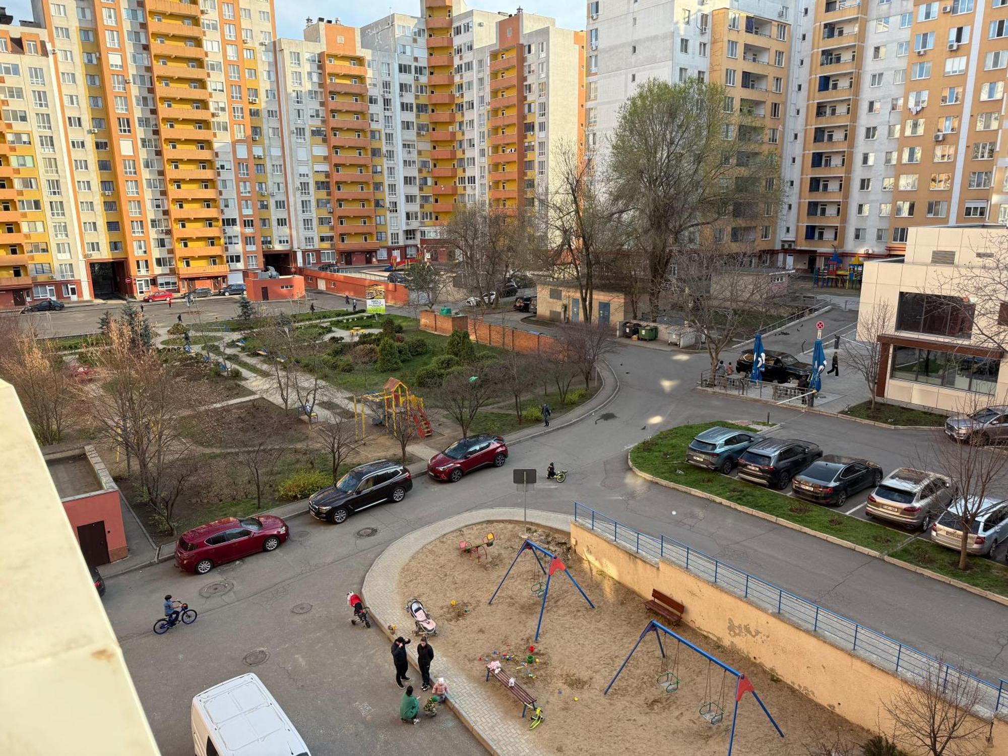 Cozy Two Bedroom Large Apartment Kiszyniów Zewnętrze zdjęcie
