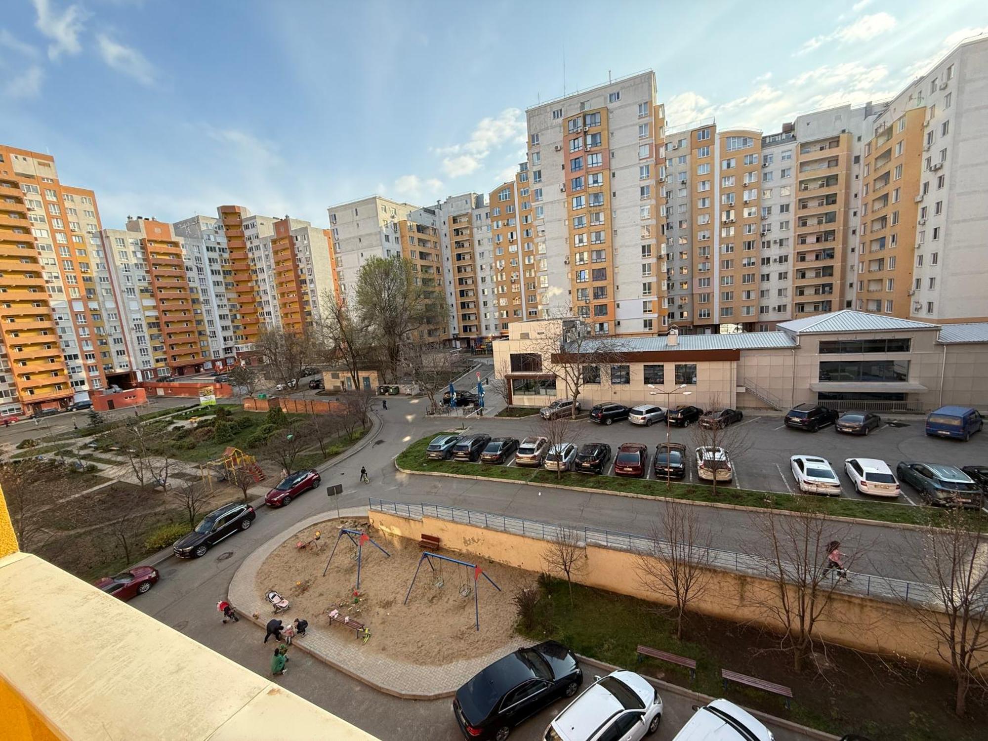 Cozy Two Bedroom Large Apartment Kiszyniów Zewnętrze zdjęcie