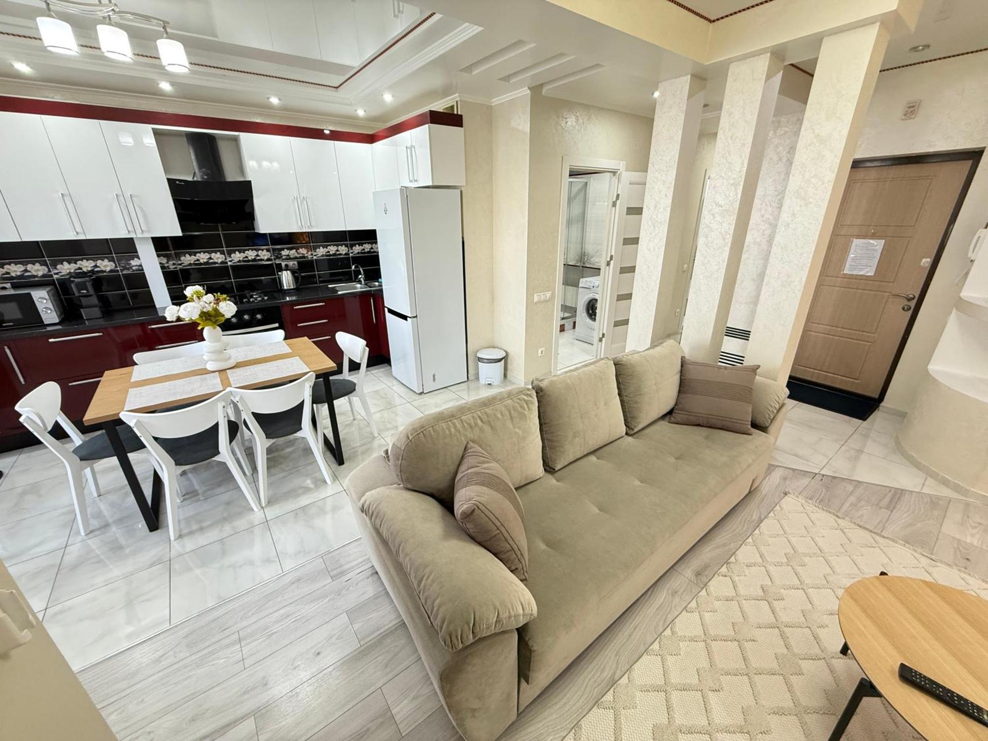 Cozy Two Bedroom Large Apartment Kiszyniów Zewnętrze zdjęcie