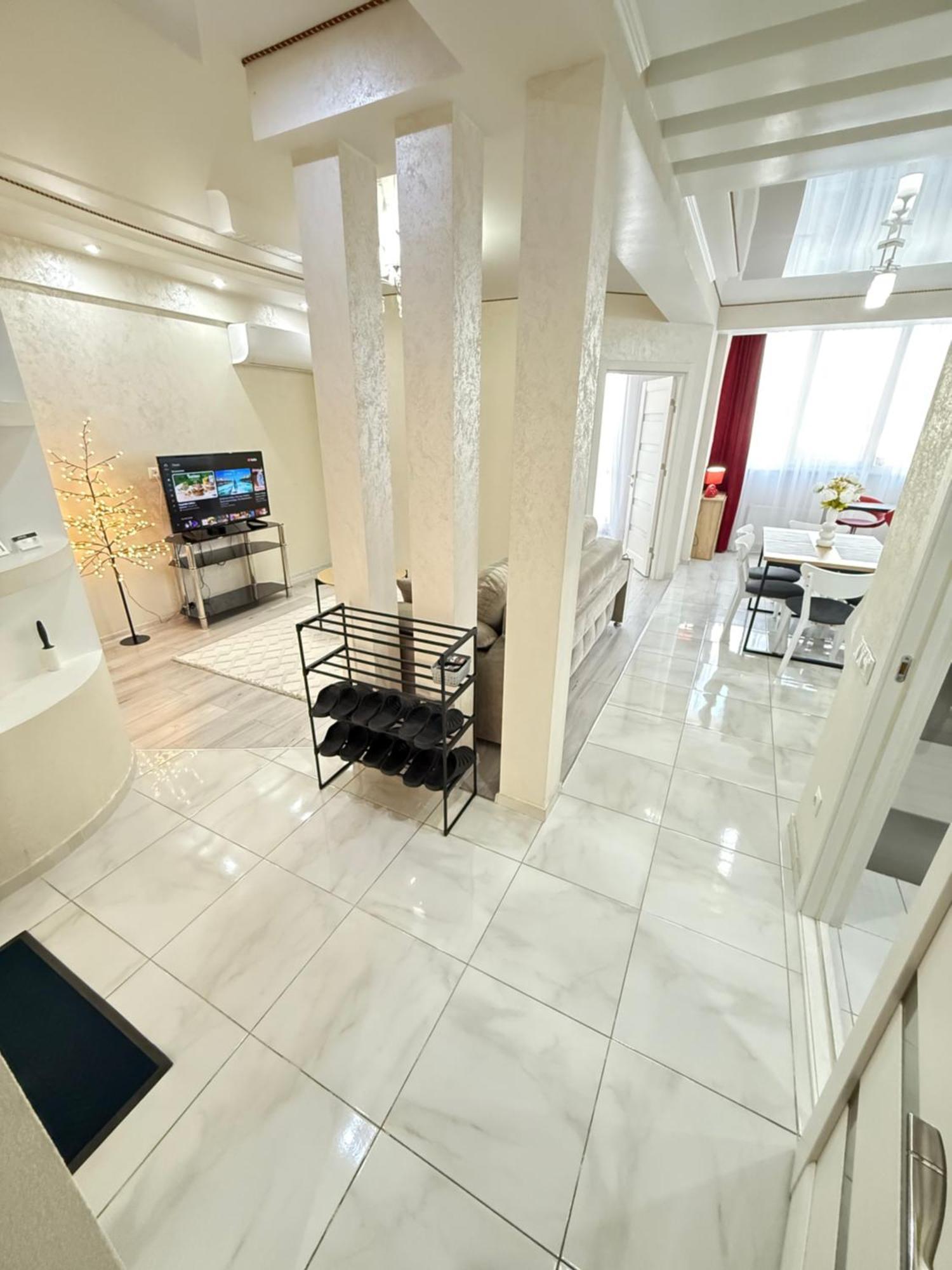 Cozy Two Bedroom Large Apartment Kiszyniów Zewnętrze zdjęcie